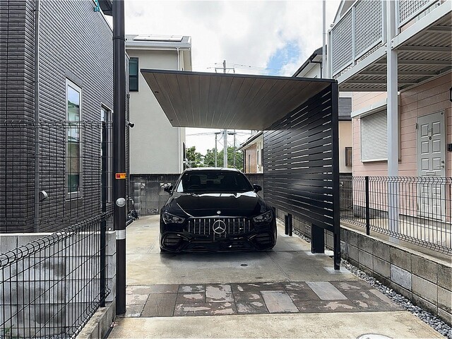 yachiyo-exterior-carport-after-0512-01.jpg
